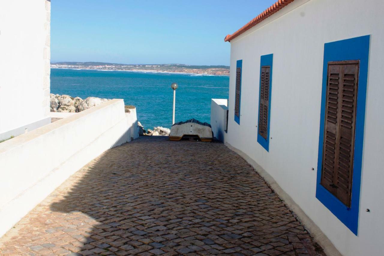 Friendly Peniche Apartment Eksteriør bilde
