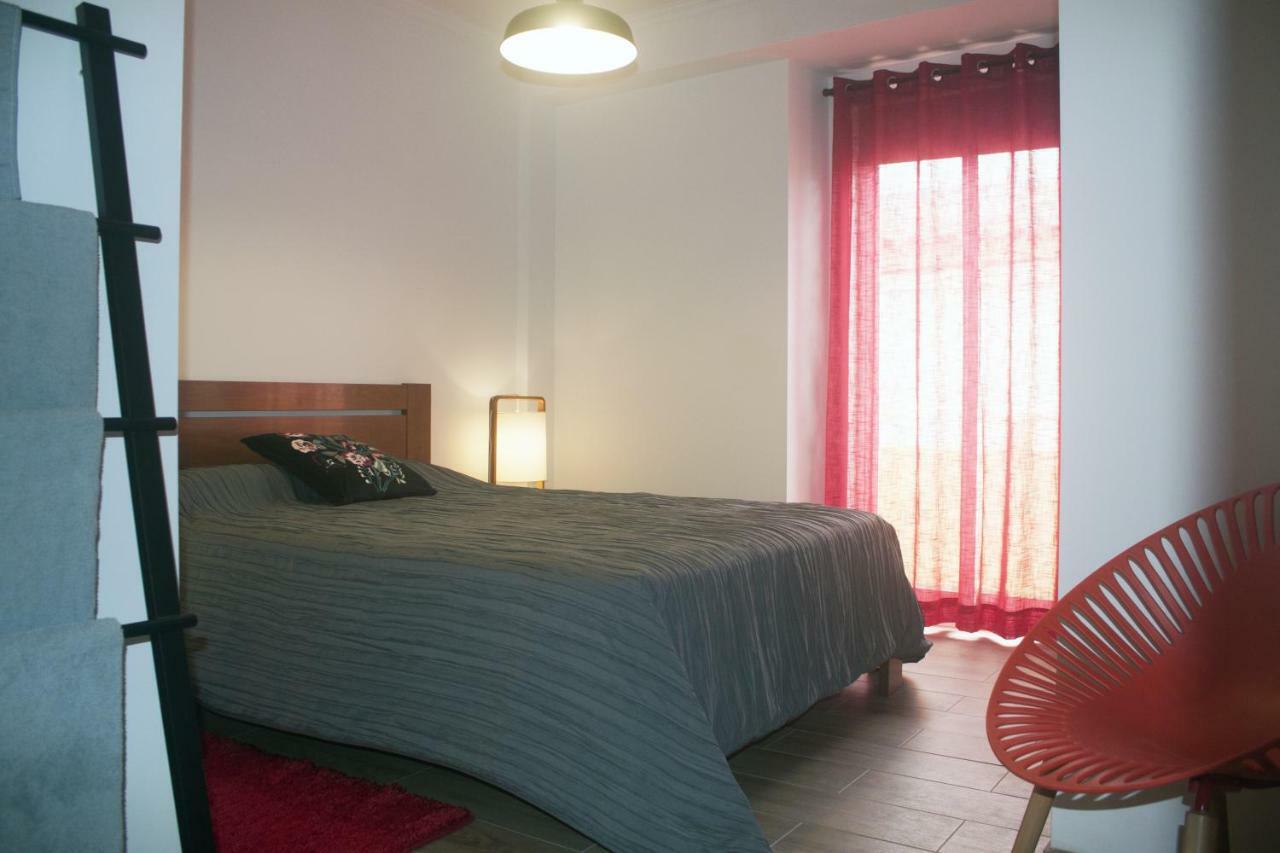 Friendly Peniche Apartment Eksteriør bilde